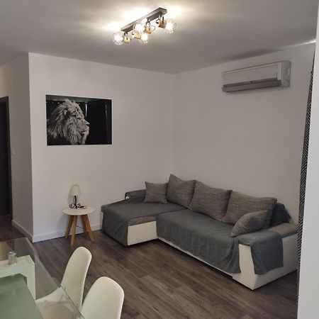 Apartments Dora 2 Bibinje Eksteriør bilde